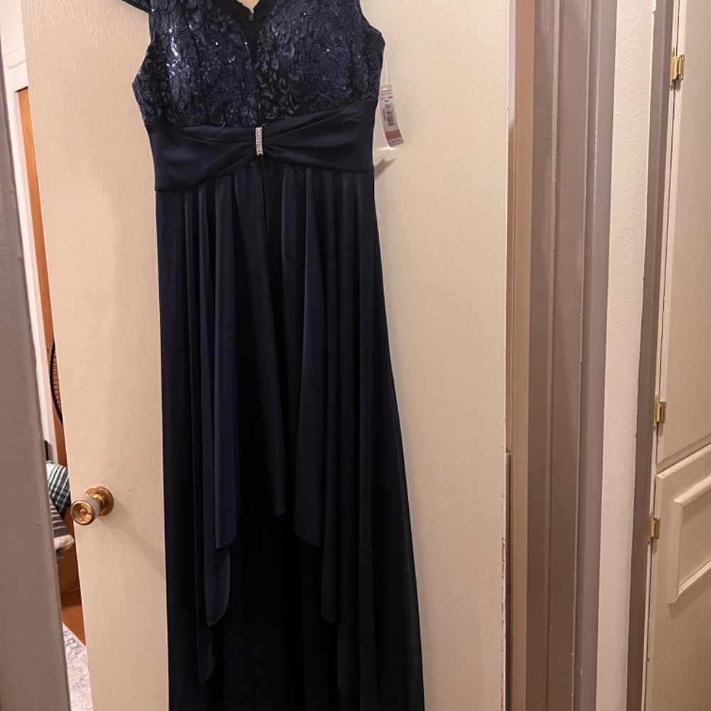 Formal - Picture 3 of 6